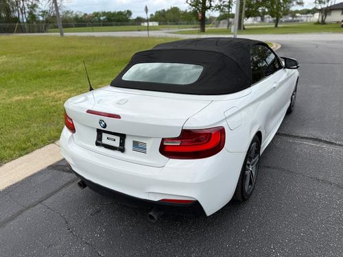 2015 BMW M235 2-Series — photo 26