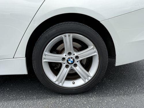 2012 BMW 328 — photo 9