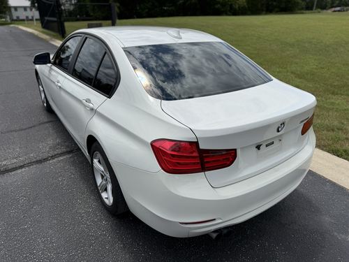 2012 BMW 328 — photo 13