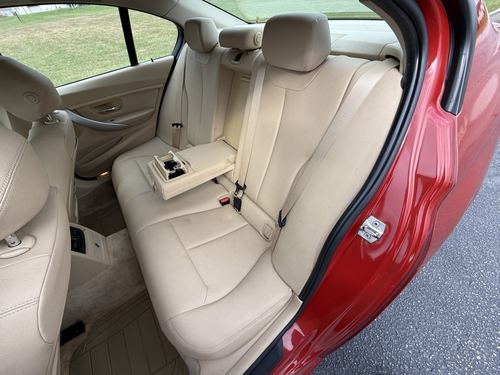 2013 BMW 328 — photo 21