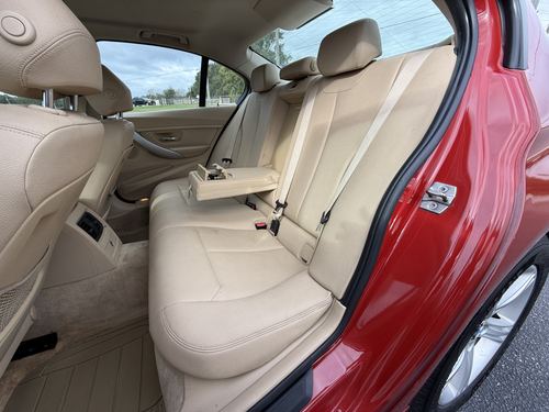 2013 BMW 328 328i Sedan — photo 29
