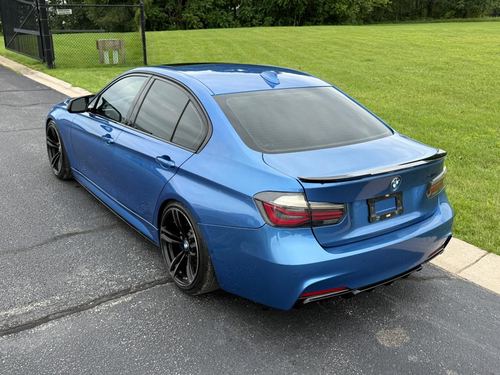 2015 BMW 335i — photo 9