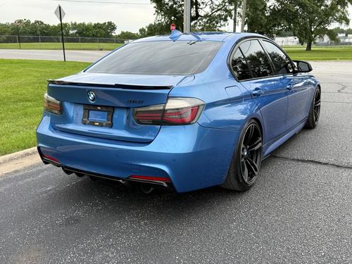 2015 BMW 335i — photo 16