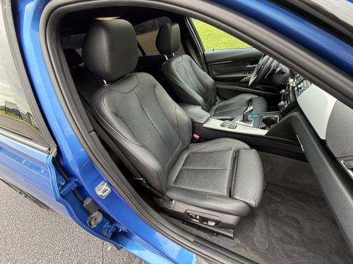 2015 BMW 335i — photo 40