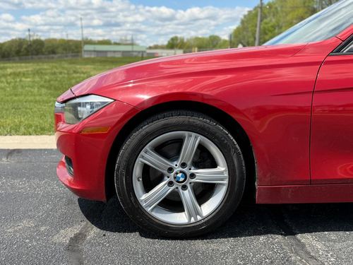 2015 BMW 320i — photo 4