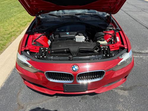 2015 BMW 320i — photo 7