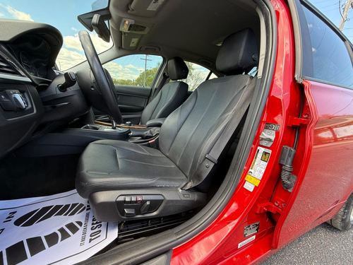 2015 BMW 320i — photo 23