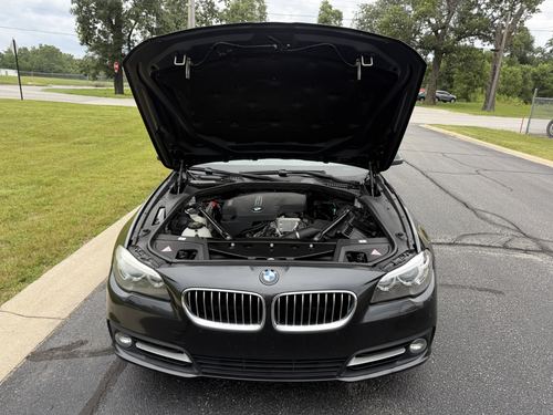 2015 BMW 528 — photo 4