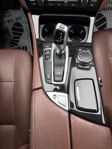 2015 BMW 528 — photo 19