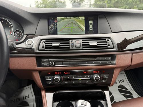 2015 BMW 528 — photo 21