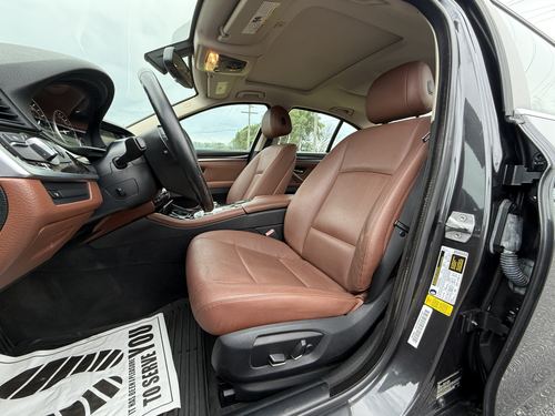 2015 BMW 528 — photo 27