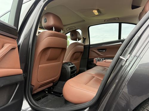 2015 BMW 528 — photo 35