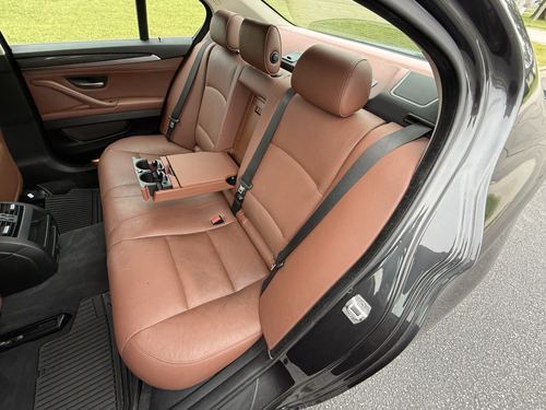 2015 BMW 528 — photo 36