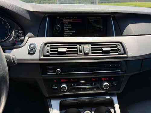 2014 BMW 535 5-Series — photo 22
