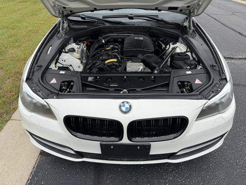 2014 BMW 535 — photo 2
