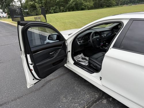 2014 BMW 535 — photo 29