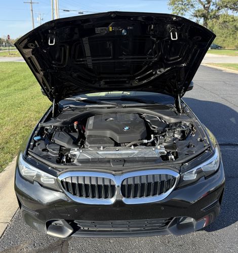 2019 BMW 330 — photo 33