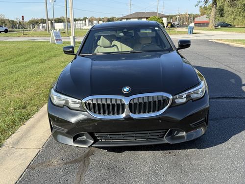 2019 BMW 330 — photo 4