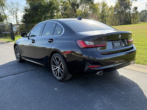 2019 BMW 330 — photo 6
