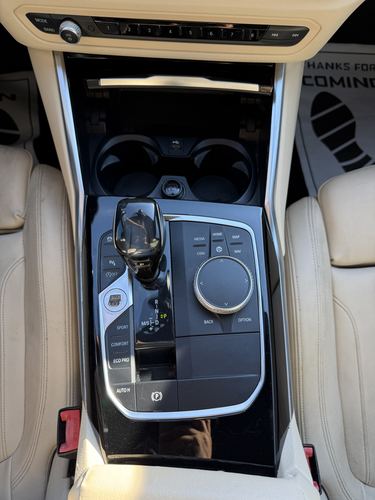 2019 BMW 330 — photo 20