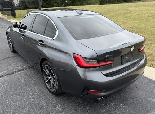 2019 BMW 330 — photo 14