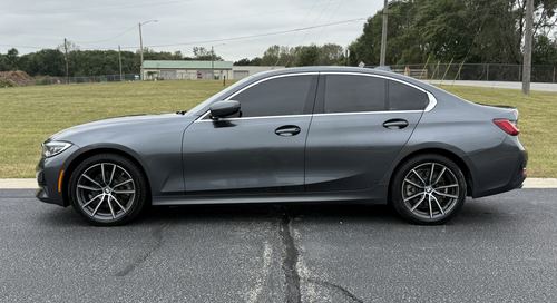 2019 BMW 330 — photo 16