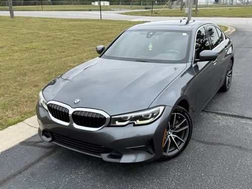 2019 BMW 330 — photo 17