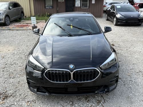 2021 BMW 228 — photo 3