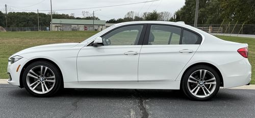 2017 BMW 330 — photo 9