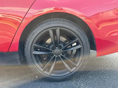 2016 BMW 320i — photo 8