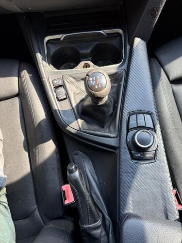 2016 BMW 320i — photo 19