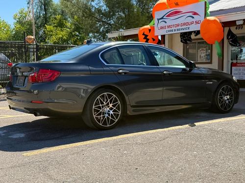 2011 BMW 535 — photo 11