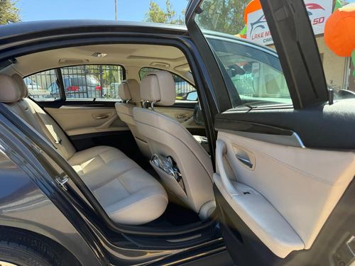 2011 BMW 535 — photo 23