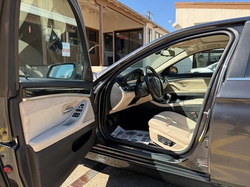 2011 BMW 535 — photo 29