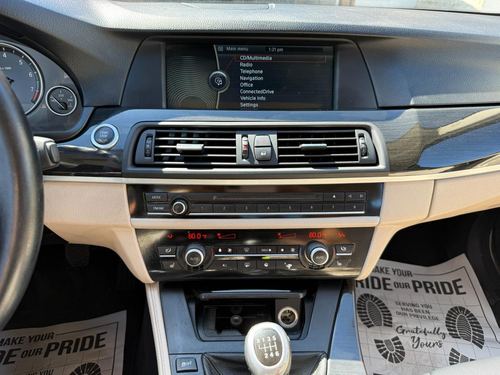 2011 BMW 535 — photo 35