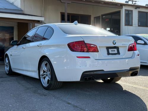 2012 BMW 550 5-Series — photo 6