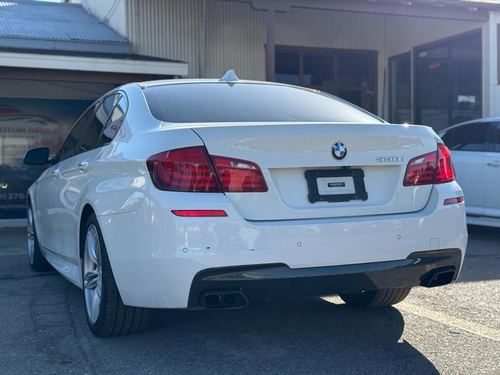 2012 BMW 550 5-Series — photo 7