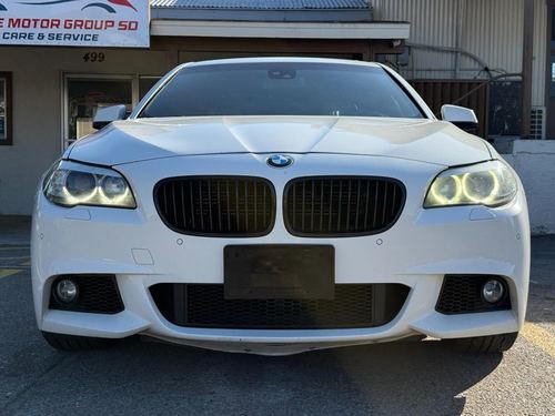 2012 BMW 550 5-Series — photo 14