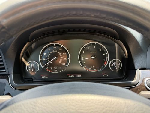 2012 BMW 550i — photo 19