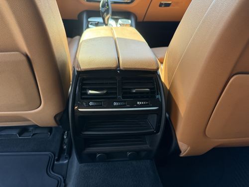 2017 BMW 530 530i — photo 33