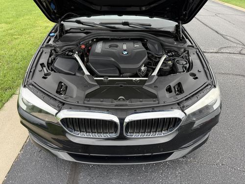 2019 BMW 530 5-Series — photo 3