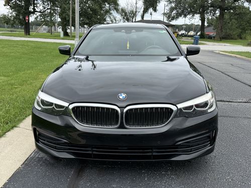 2019 BMW 530 5-Series — photo 6