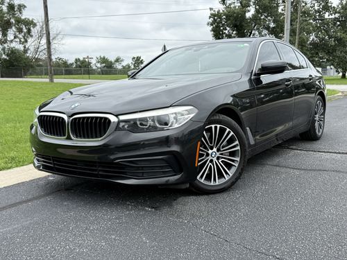 2019 BMW 530 5-Series — photo 18