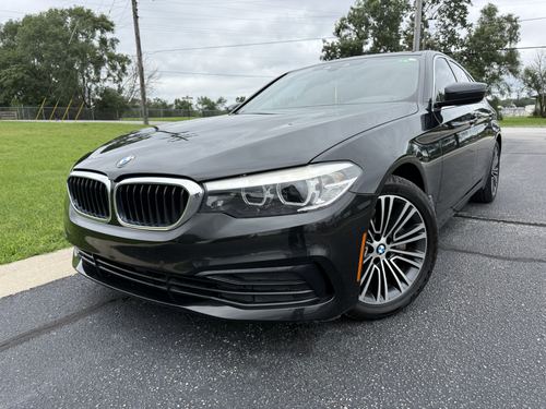 2019 BMW 530 5-Series — photo 19