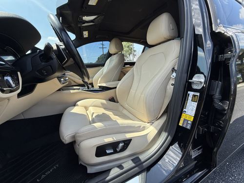 2018 BMW 530E — photo 27