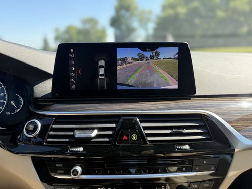 2019 BMW 530E — photo 24