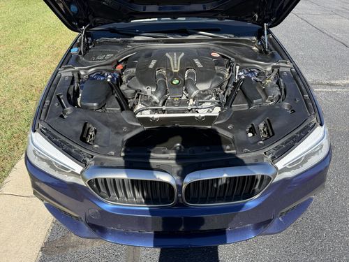 2018 BMW M550 — photo 31