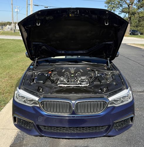2018 BMW M550 — photo 32