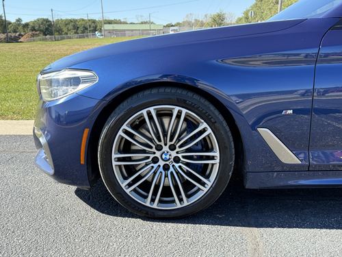 2018 BMW M550 — photo 10