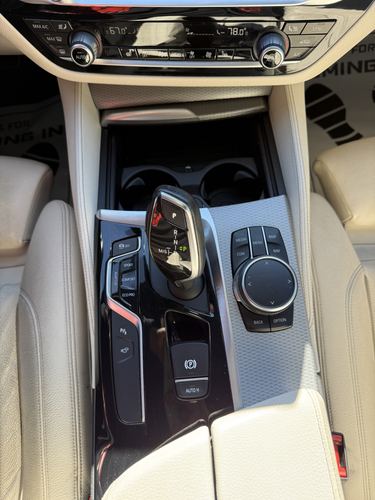 2018 BMW M550 — photo 21